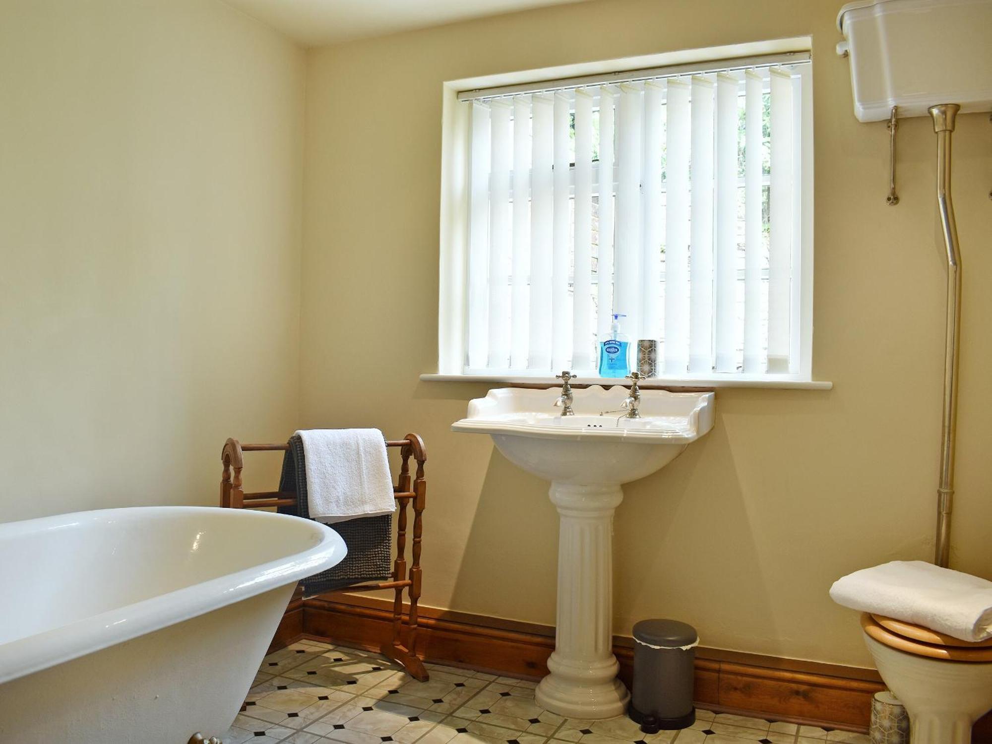 4 The Green Villa Richmond  Ngoại thất bức ảnh